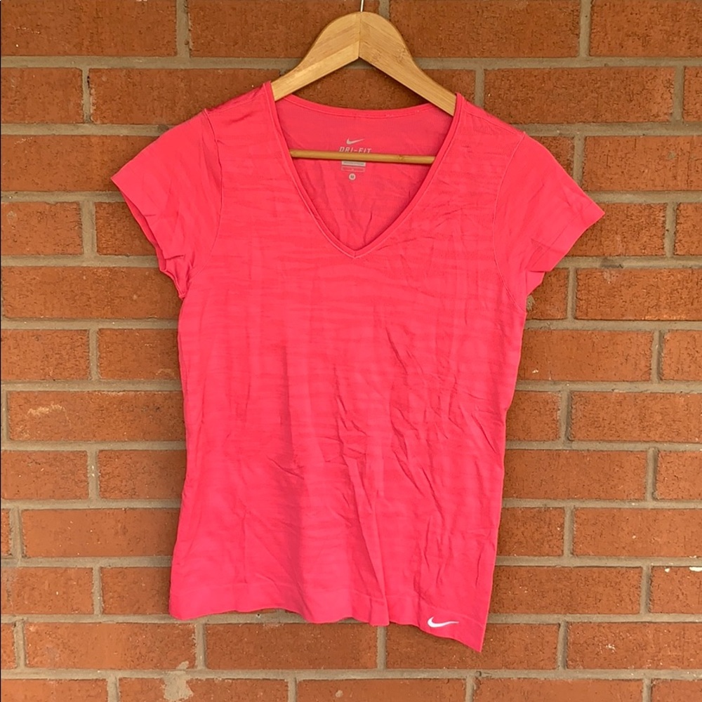 Nike Dri-fit T-shirt